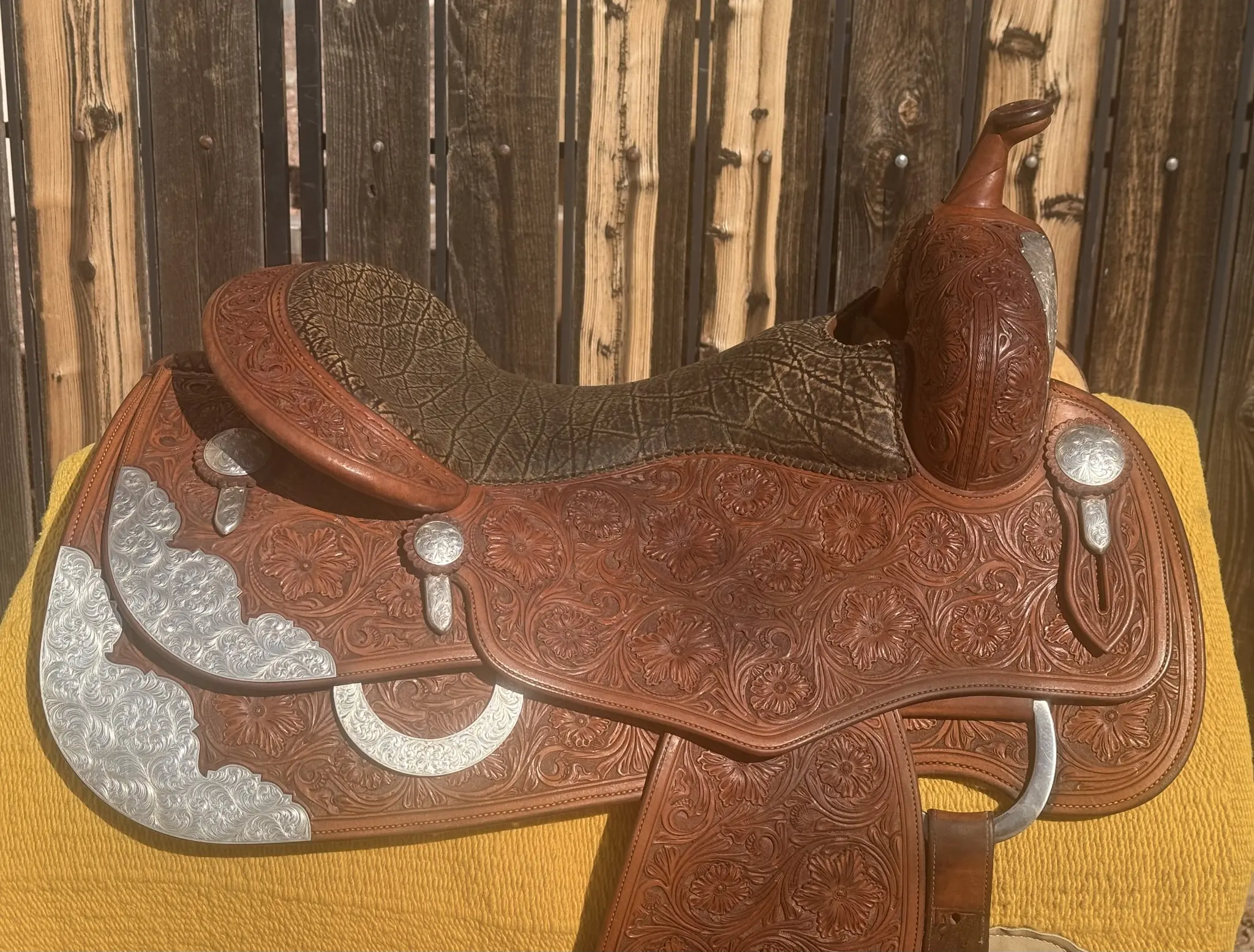 af reiner pinnacle saddlery 16 seat top